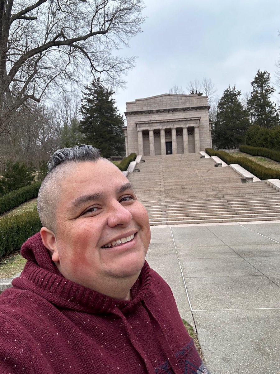 PresidentsVisit's tweet photo. Abe Lincoln’s birthplace! 🎩🪵🦅🇺🇸🏛️
Check out “Abraham Lincoln and Sinking Spring” from “Visiting the Presidents”! https://t.co/SjtemLLCxX
#AbrahamLincoln #SinkingSpring #Hodgenville #president https://t.co/84SFFlKk0t