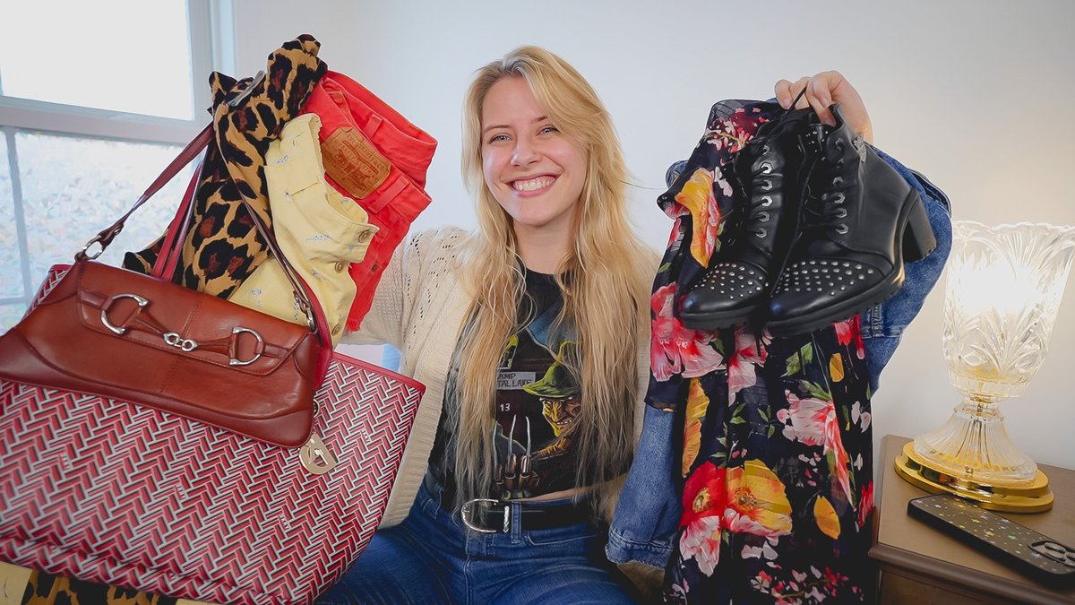 NoisyButters's tweet photo. hi i uploaded a thrift haul to my second channel! it was requested and it's some of my fav content to watch as of recently, feel free to check it out if ya like! no pressure tho

THRIFT HAUL 2024 + TRY ON!!! ❤️ Boots, Dresses, Bags, Home Decor + More! https://t.co/MzFfAax4zG https://t.co/PswP41haNn