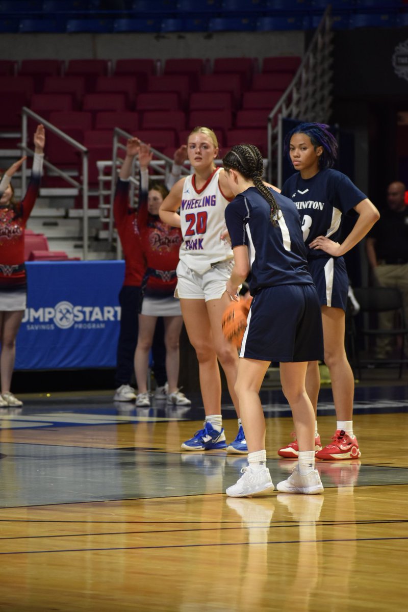 Miriangelis Rivera-Hiraldo takes a shot from the free throw line