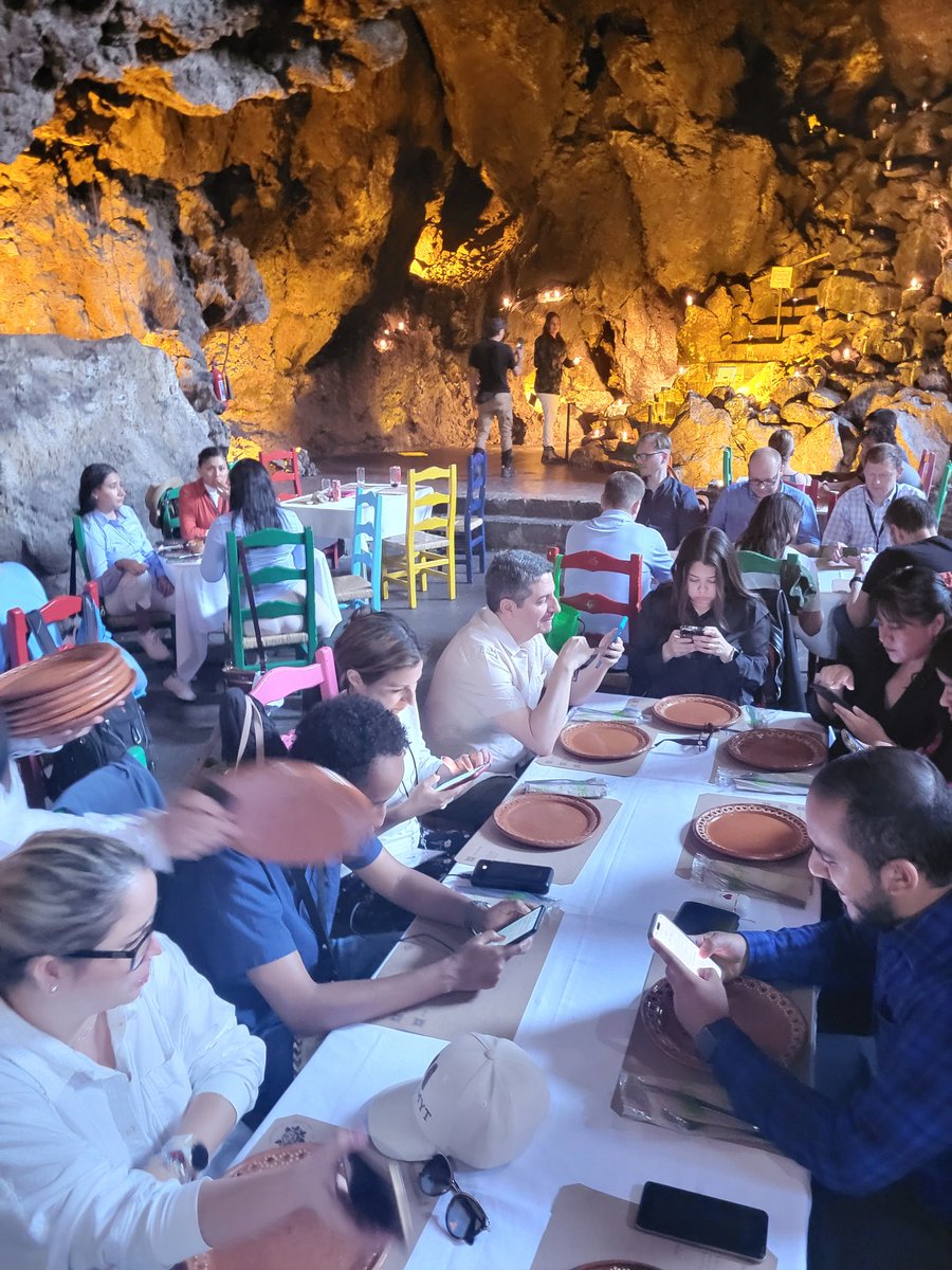 BlueJeansDiva's tweet image. Great evening with our community at this special location @LaGruta 

#Dataverse2024 @CIMMYT @dataverseorg