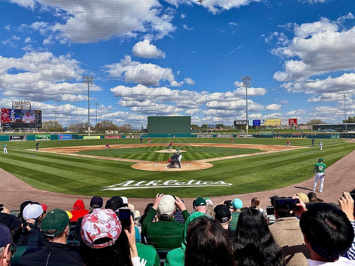 ⚾🚨 GIVEAWAY ALERT🚨⚾ Spring Training is in full swing and we are giving away a FAMILY 4 PACK to the Oakland A's vs Milwaukee Brewers game happening on March 16th at 1:05PM. ⚾ Follow @VisitMesa ⚾ Fill out this form: bit.ly/49mWDL1