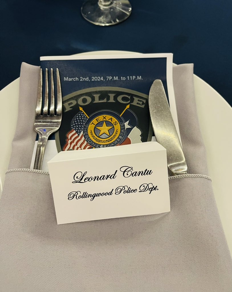 Thank you to my good friend Chief Phipps <a href="/PhippsChief/">Chief Ryan Phipps</a> and the Manor Police Department <a href="/ManorPolice/">Manor Police Department</a> for inviting us to your Annual Awards Banquet. 💙 It’s always great catching up with great people from different agencies. <a href="/JPDChiefTaylor/">Chief Paul Taylor</a> <a href="/dbaker2930/">Donald Baker</a>
