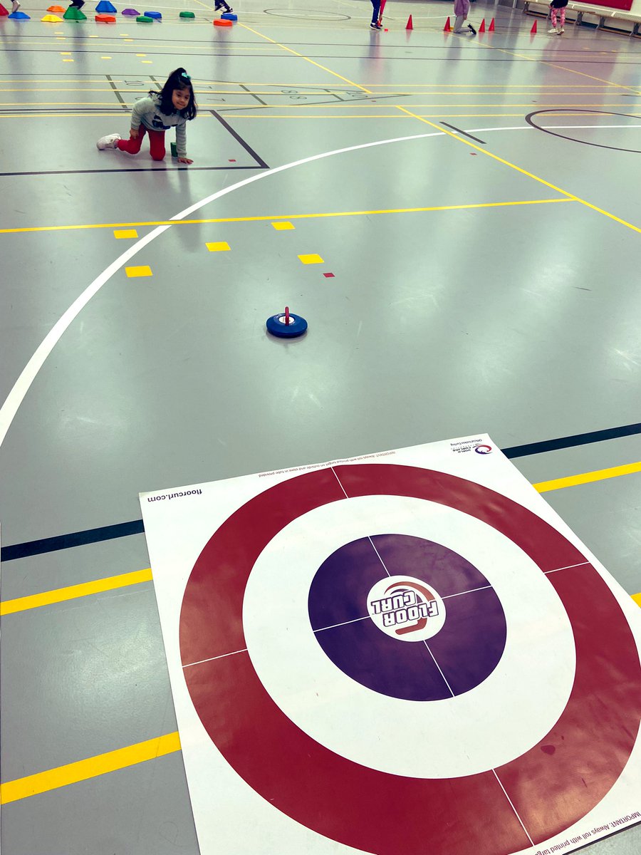 AnitaBaudoux's tweet image. Code-an-obstacle Course fun in gym class. Students used the dice to program the order of the activities and how many times they had to repeat the activity he before they could move onto the next. @StMonicaOCSB #ocsbSTEAM #ocsbMath #ocsbCoding