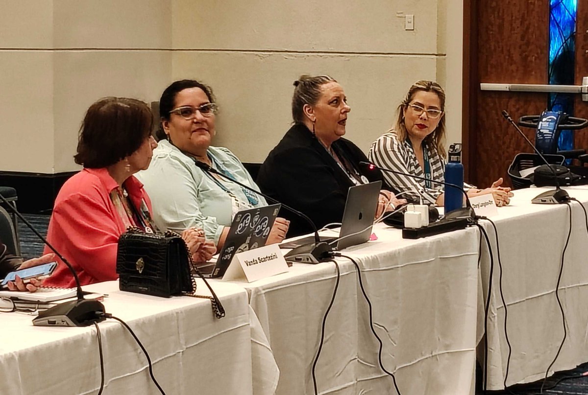 ICANN's tweet photo. Celebrating women in the #DNS and tech space during day 5 at #ICANN79! Join us for the @DNS_Women session to get the latest updates, hear local voices, and engage in an open debate. Learn more >> https://t.co/jaeylsLieu https://t.co/616edpt5Op
