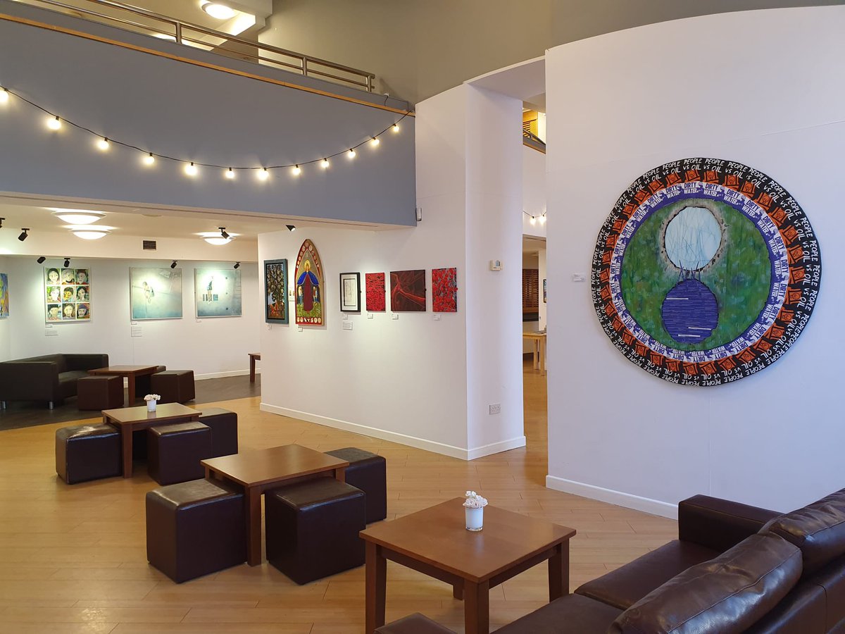 sock gallery tweet media