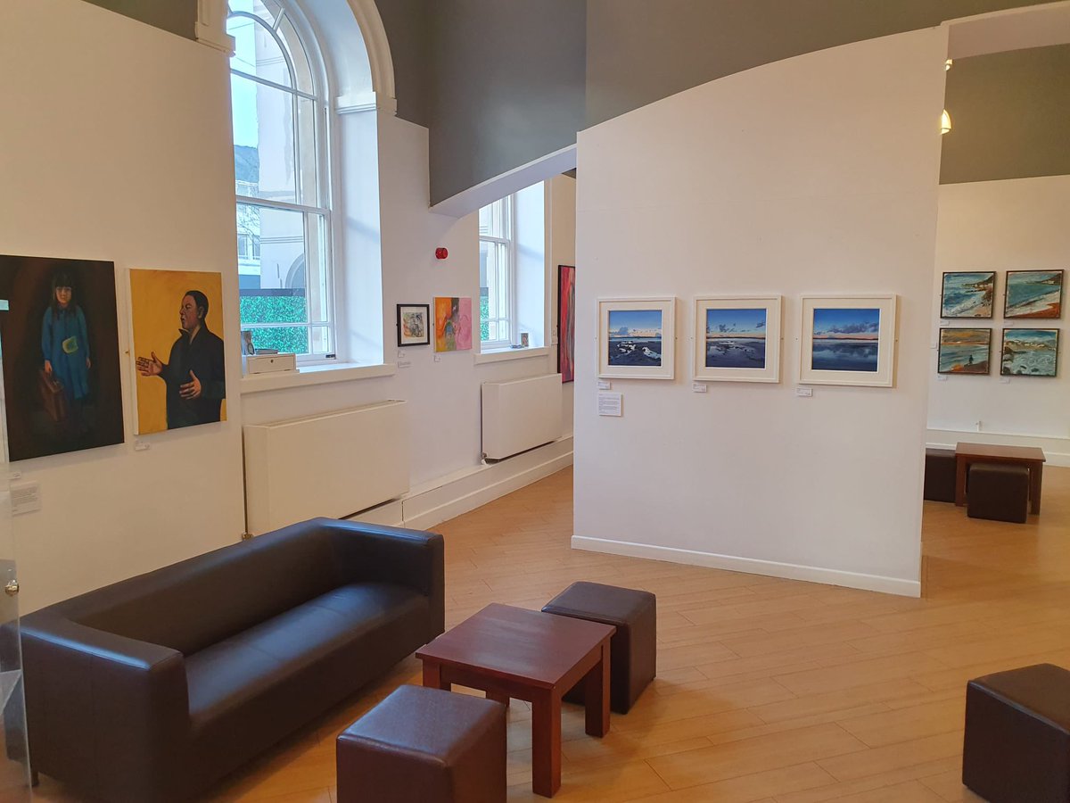 sock gallery tweet media