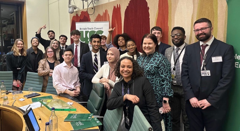 As well as to the witnesses and organisations who have evidence and especially to the Parliament Staff and BYC Staff who constantly supported us throughout this journey.

You can read the report below! ⬇️ 👇 

byc2016.wpenginepowered.com/wp-content/upl…