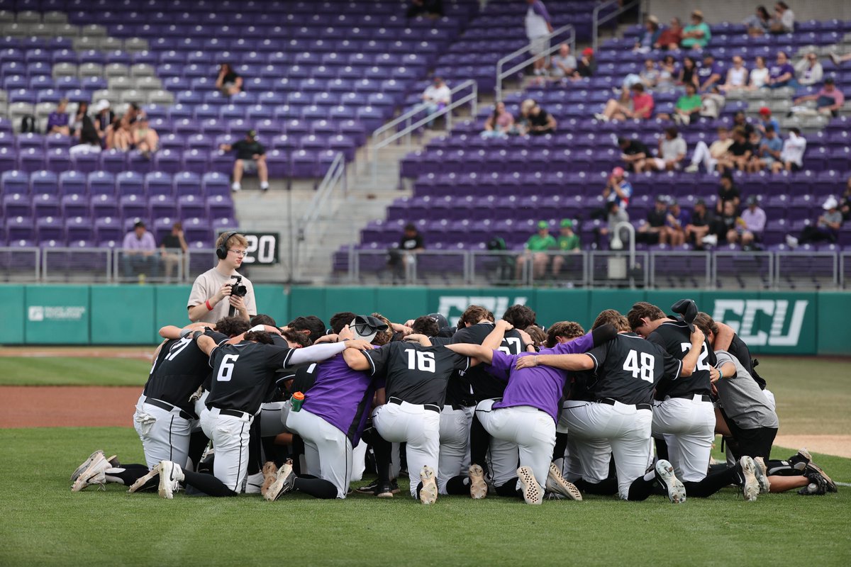 Grand Canyon Baseball tweet media