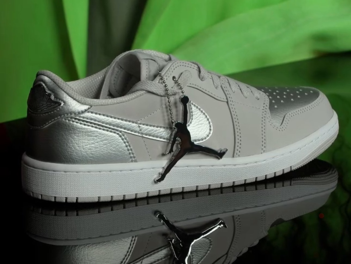 jordan 1 og metallic silver
