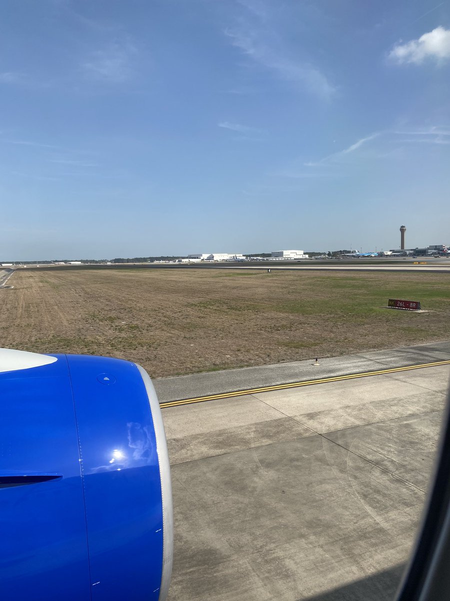 Can you guess the airport from this ground level view? #beingunited