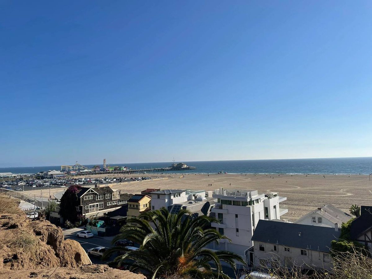 libontu's tweet image. Santa Monica is a coastal city located in Los Angeles County, California. It is known for its beautiful beaches, lively pier, and vibrant downtown are