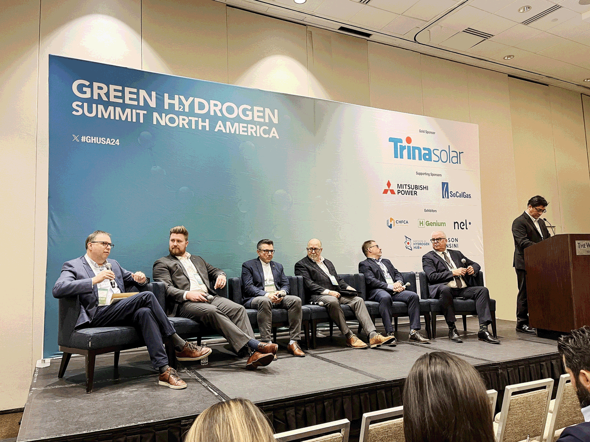 Ontario Tech University's ACE made significant strides at the Seattle Green Hydrogen Summit. Our discussions on our hydrogen-ready facility were met with great success, with ACE Executive Director John Komar serving as a guest speaker on the panel. #ACE #GHUSA24 #OntarioTech