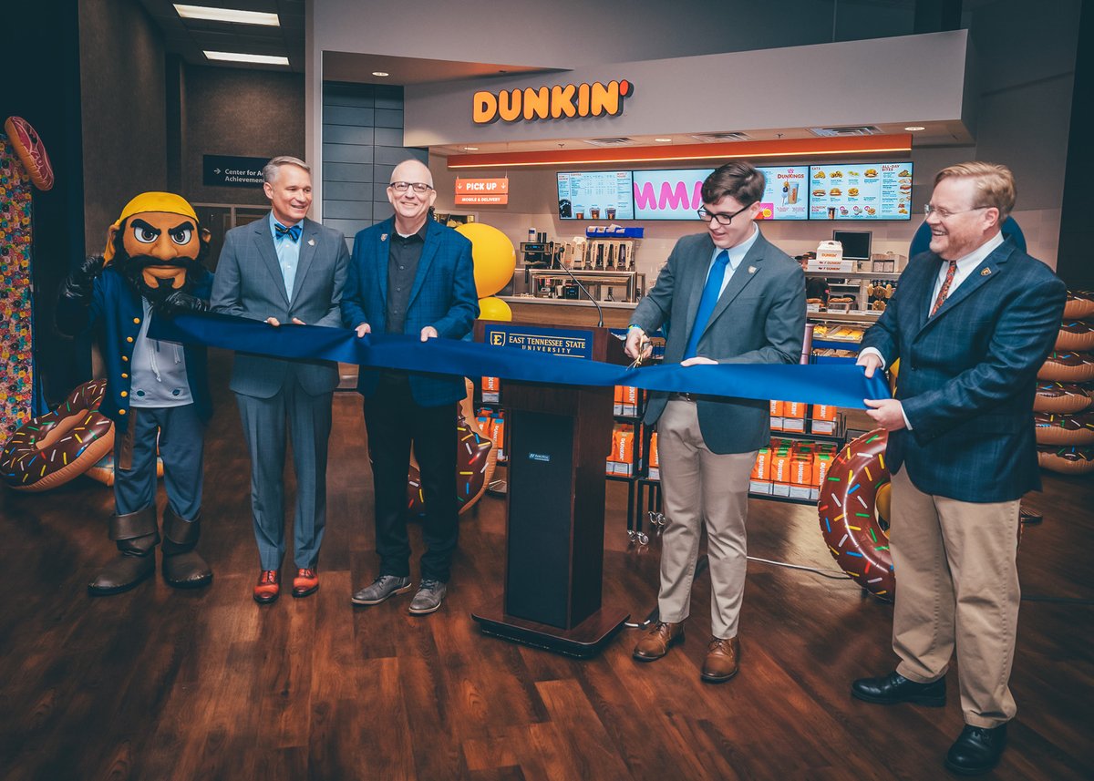 etsu's tweet photo. Your study session just got a little sweeter. 🍩 Dunkin' in the Sherrod Library is officially open! https://t.co/Ft60RB88VP