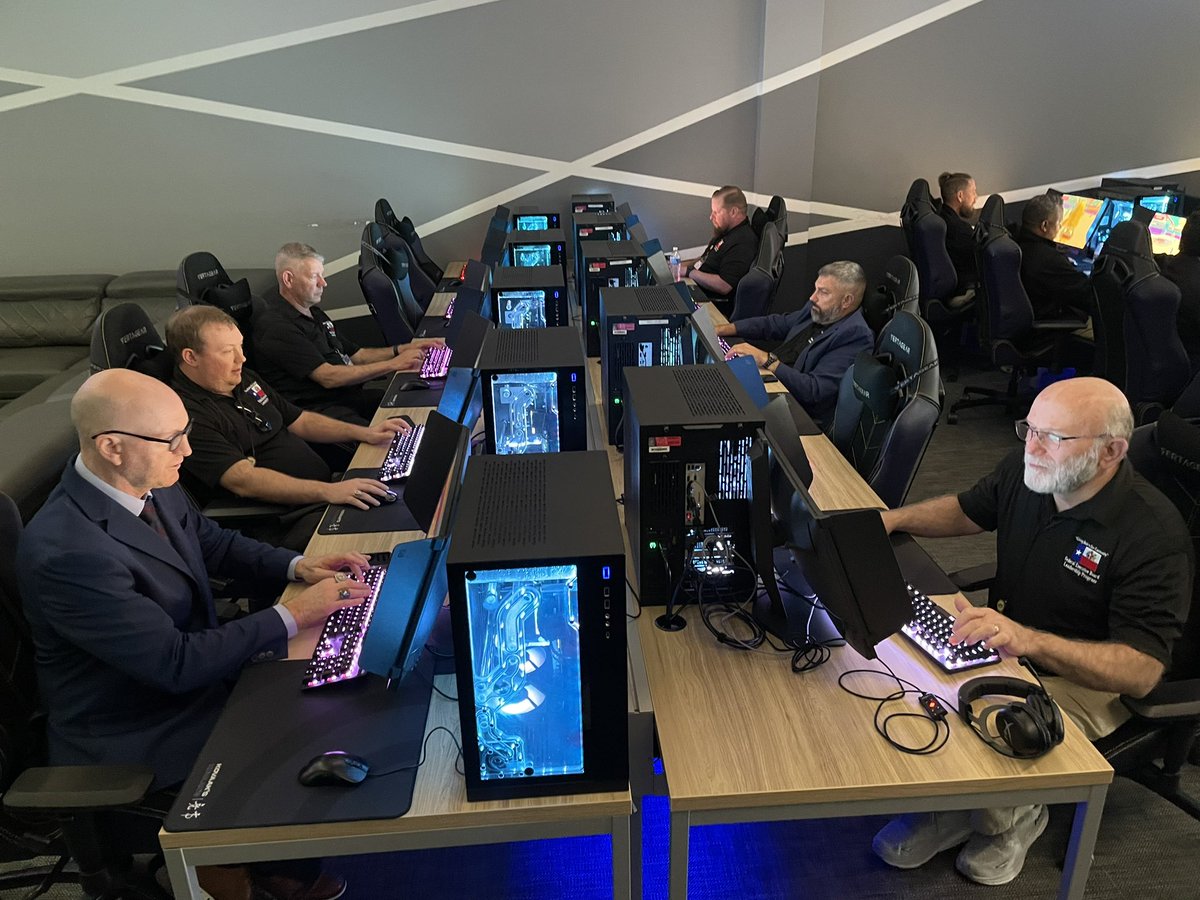 Who says adulthood means no fun? 🎮😎 Living our best lives one game at a time! 
#pcgaming #sanantonio #gaming #fallguys