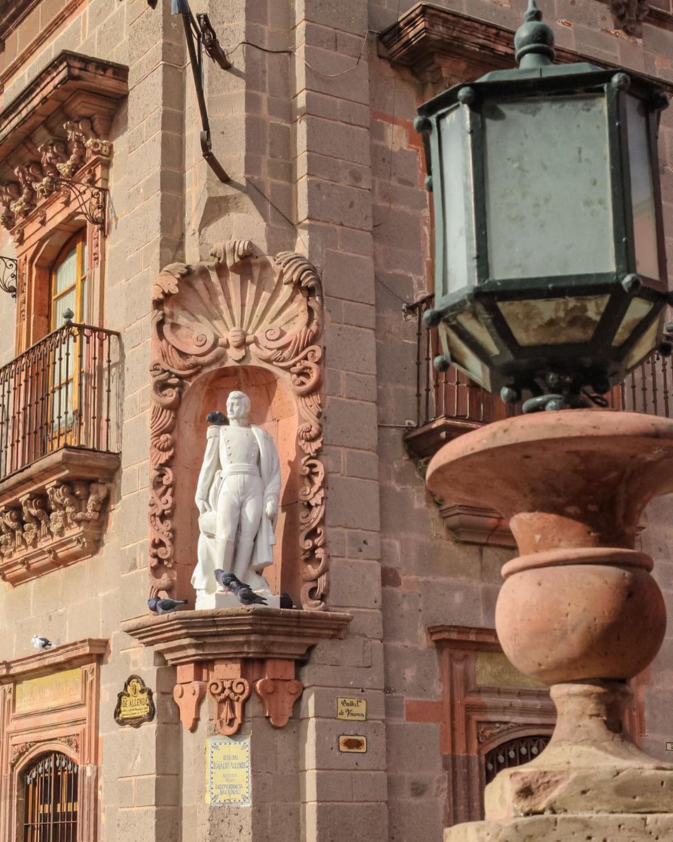 turismogobgente's tweet photo. En tu próxima visita a #SanMiguelDeAllende , debes conocer el 𝐌𝐮𝐬𝐞𝐨 𝐇𝐢𝐬𝐭𝐨́𝐫𝐢𝐜𝐨 𝐂𝐚𝐬𝐚 𝐝𝐞 𝐀𝐥𝐥𝐞𝐧𝐝𝐞, en donde conocerás más de la vida de Ignacio Allende y su participación en la Guerra de Independencia 🇲🇽. https://t.co/T6IKsbJASv