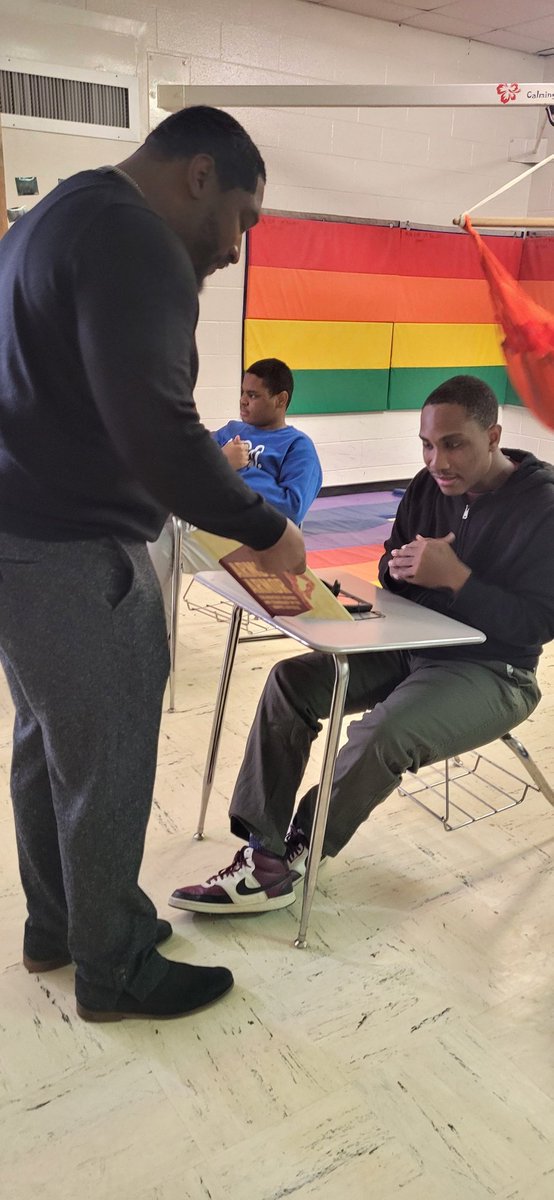 JBH participated in Read Across Henry.  Each class had a district representative assigned to them.  The volunteers read books and competed fun activities with our students.  Thank you for joining us today! #ReadAcrossHenry <a href="/KStowers_BIC/">Kathy Stowers</a> <a href="/RJSpencer1118/">Ronda Spencer</a> <a href="/HenryCountyBOE/">Henry County Schools</a>