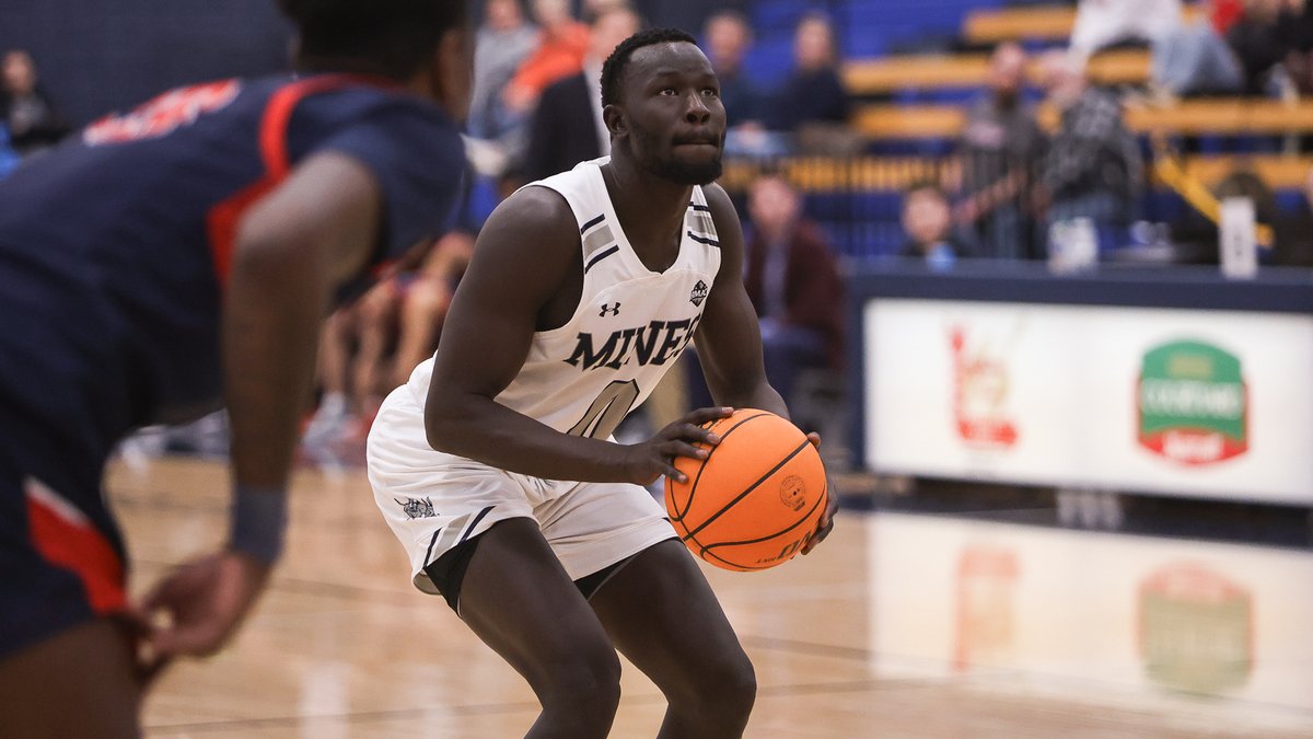 Mines Basketball tweet media