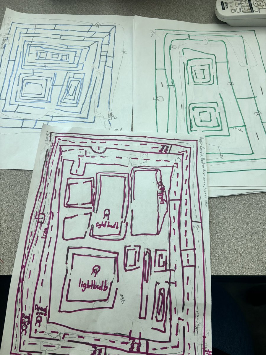 PPatterson_2017's tweet photo. Intersession Day 3: CIRCUITS
Pic 1: we were all wearing Winnie the Pooh—my fav!
Their little faces “lit up” when they completed their circuit. @lead4ward What’s on Your Plate facilitated some awesome conversations! Finally, circuit art maze! #buffgamers #buffslead4ward https://t.co/eEtg0IR4EA