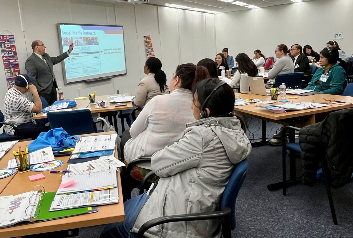 SFPartnersAACPS's tweet photo. At #IPCLA yesterday, Superintendent @MarkBedell_DrB &amp; other leaders from @AACountySchools acted as our seasoned captains, guiding our #AACPSAwesome international family &amp; community members to waters of leadership opportunities within our district. #NavigatingInvolvement🗺️ https://t.co/ZBm4QrPJUF
