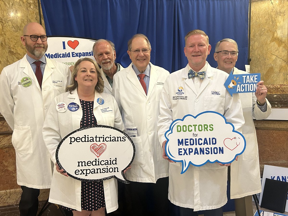 Great day for physicians to be in Topeka for support of Medicaid Expansion in Kansas. This is the year to get it done, #ksleg. 
@ExpandKanCare
#KansasCityMedicalSociety