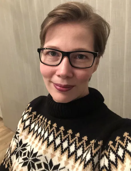 WaywardCelestia's tweet image. the writer // the tropes

I'm sure my mentor would rather I finish revising than play around in Canva and to that I say... yes, I know, I'm going back to work now!😁 

My #amrevising #WIP is a horror fantasy w/ portals, monsters, and a sentient forest in serious need of a timeout