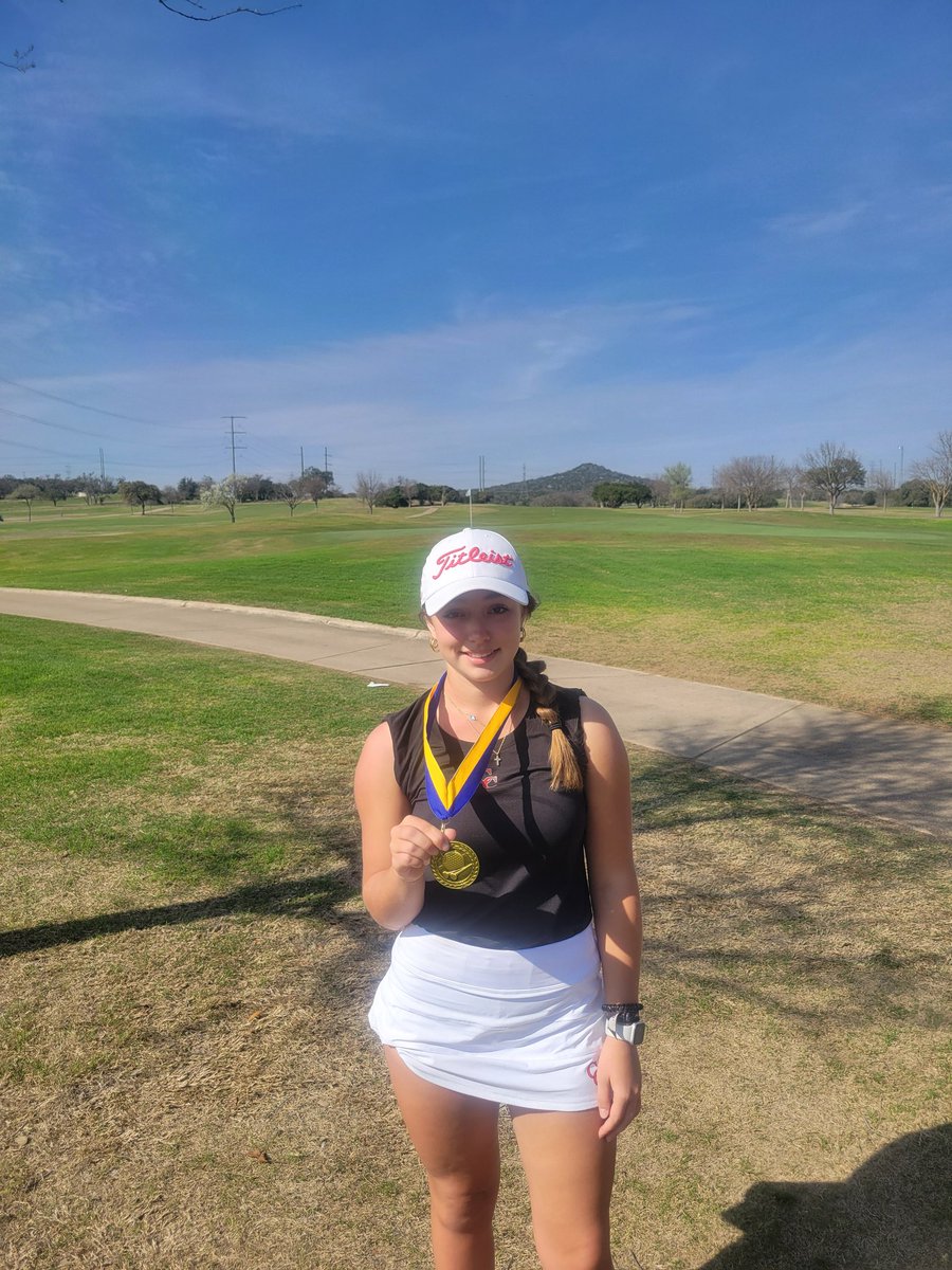 Presley Bolado is your tournament champion at Buckhorn!!! GO COOGS!!!!