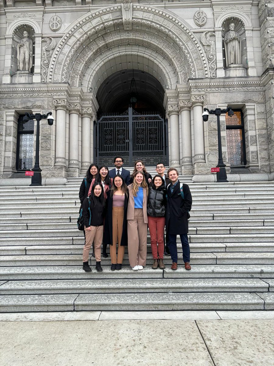 UBCMedicinePAC's tweet photo. On Mon Mar 4, 42 UBC medical students spoke to MLAs in Victoria about unsafe ER conditions, presenting our 5 recommendations from a year’s worth of research &amp; interviews with ER physicians. We got to meet with MLAs from all parties and regions of BC! @BCLegislature #DayofAction https://t.co/EUWSmlwKej
