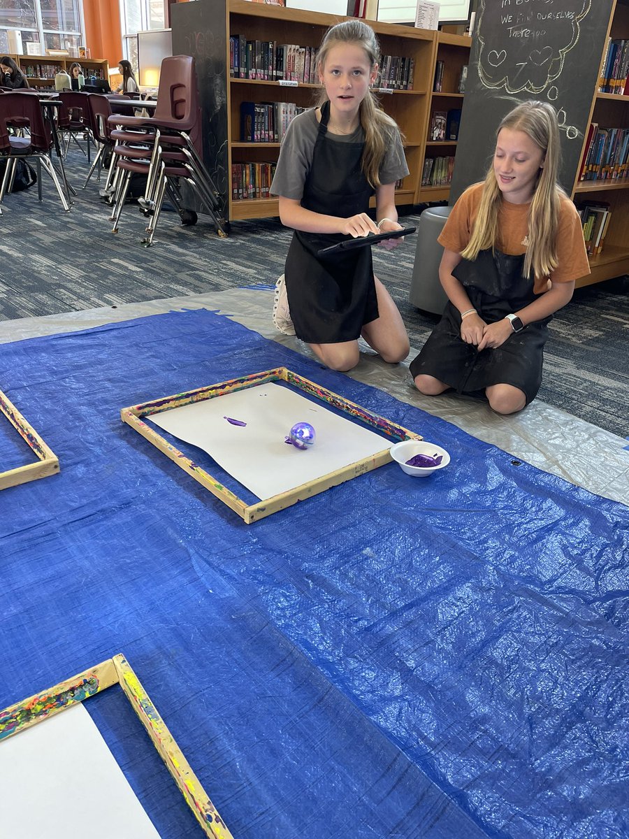 BMSS_LIB's tweet image. What makes the library better?  Abstract art with robots! @BoerneISD @BoerneMSSouth