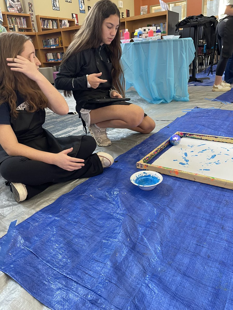 BMSS_LIB's tweet image. What makes the library better?  Abstract art with robots! @BoerneISD @BoerneMSSouth