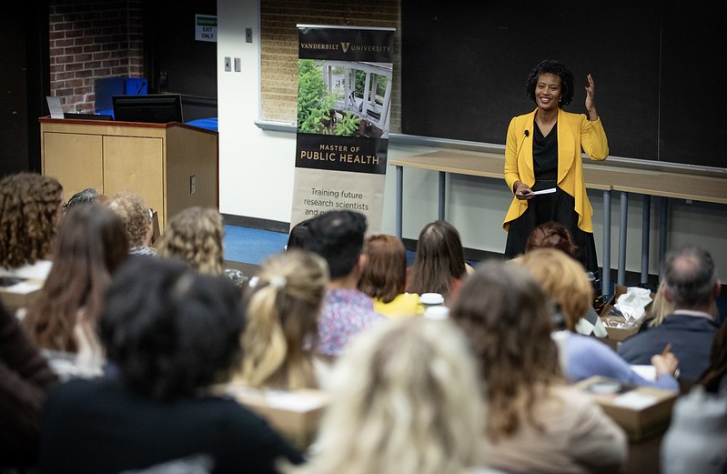VUmedicine's tweet photo. Last week, VUSM hosted @HHS_Global Assistant Secretary Loyce Payce for her David Satcher Lecture, “Where Equity Has a Seat at the Table; Global Health Diplomacy." We are so grateful for her impactful insights on prioritizing health equity when addressing global health issues! https://t.co/GvLbJpTCXt