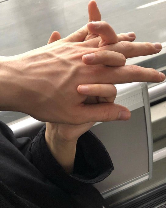 meandwh's tweet image. physical contact