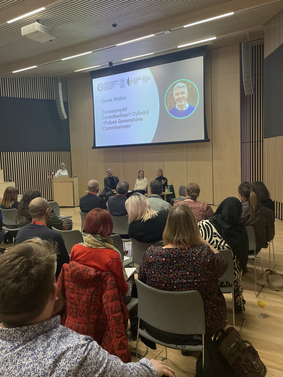 A big thank you to @derekwalker_ @futuregencymru and Rebecca Godfrey, Chief Operating Officer, @WRAtweet, speakers at @cdps_cymru’s ‘Future proofing public services’ event this evening. 🤩 Panel complimented by our joint CEOs @myrahunt and @Harriet_CDPS