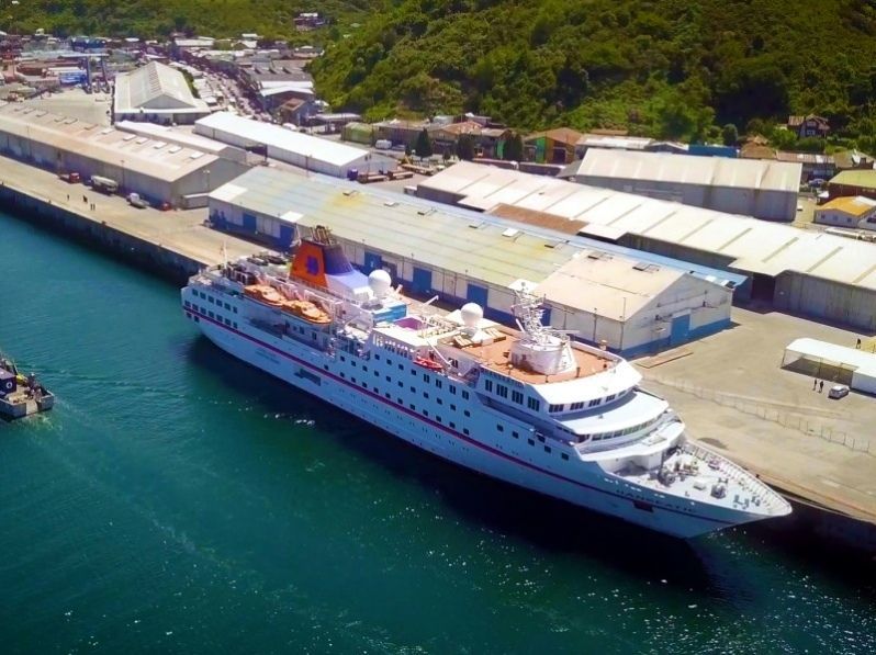 Empormontt estudia alternativas de recaladas para cruceros que no puedan cruzar bajo el puente de Chacao <a href="/Empormontt1/">Empormontt</a> #MundoMaritimo
 buff.ly/3IrEpME