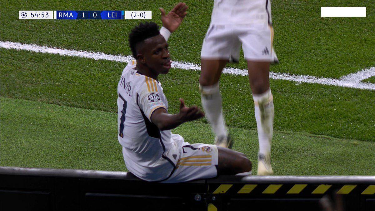 realmilgrauu's tweet image. Referência sempre.

7.