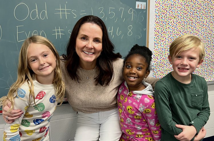 .@theissihps is a 2nd-grade teacher @IHPrimary and a recipient of MHJH's '23 award for math teaching excellence. Show them you notice and nominate an exceptional teacher for '24: bit.ly/3PcjKjnForm