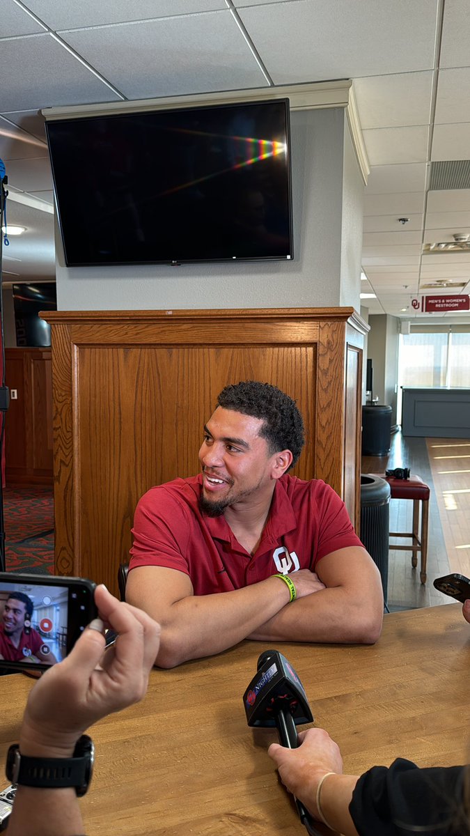 #Sooners QB Casey Thompson: “Everything I’ve ever wanted from a team and a head coach I’ve gotten at Oklahoma.”