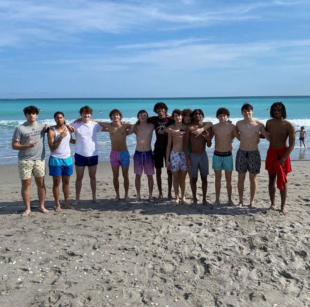 masonmiles (@masonmilless) on Twitter photo Blessed to call Holy Cross my home for the last 3 years. Couldn’t have had a better group of teammates. Bigger than me. My journey continues. #1 out for now! <a href="/CoachMatt502/">Matt Thomas</a> <a href="/HCHSbasketball/">HolyCross Basketball</a> Blessed to call Holy Cross my home for the last 3 years. Couldn’t have had a better group of teammates. Bigger than me. My journey continues. #1 out for now! <a href="/CoachMatt502/">Matt Thomas</a> <a href="/HCHSbasketball/">HolyCross Basketball</a>