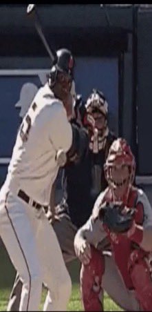 CoachMikeLotief's tweet photo. Look @ how deep that pitch is. Look how far the ball has traveled towards him from pitcher’s release. Look where his barrel is. His rate of force development-how long he keeps stretching the rubber band&amp; how sudden &amp;explosive he’s going to release it, is what separates the greats https://t.co/tYHPxq5PFu