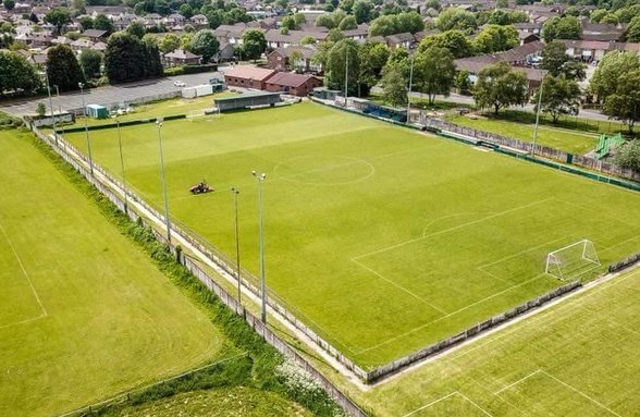 buryfcofficial's tweet photo. 🟪🟩 Playing Away is BACK! 🟪🟩 

We travel to @IrlamFC this weekend and in this weeks episode Jonny spoke to Chairman Lee Hilton about all things about the club formerly known as Mitchell Shackleton FC.

Watch it here https://t.co/92Jh7IwKEL

#BuryFC #PartOfIt https://t.co/YeAh2NnHHx