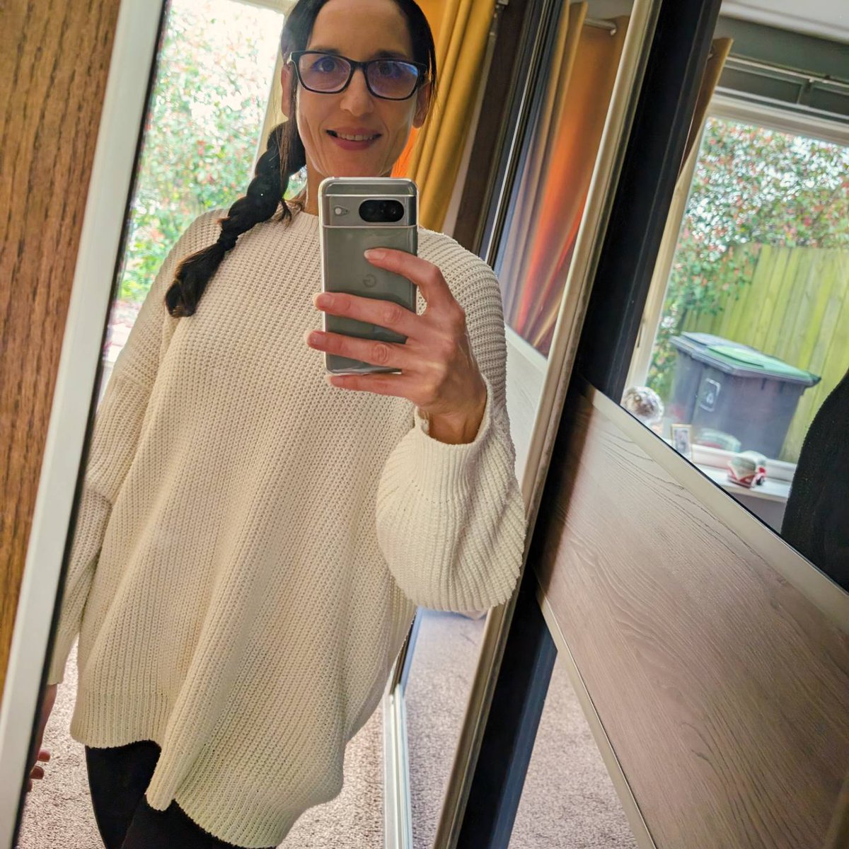 Smiles feel rare lately, especially after the weekend. I have had an attack of some sort in my right eye. I am suspected TN and now MS is in the ring. 2 years now firm diagnosis. God I've had enough.
#givememynormalback #MS #TN