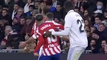 SpidyAtletico's tweet photo. ⚠️ Adivinad cual fue roja directa. 

Modo: Fácil. https://t.co/1lJfJdHpqY