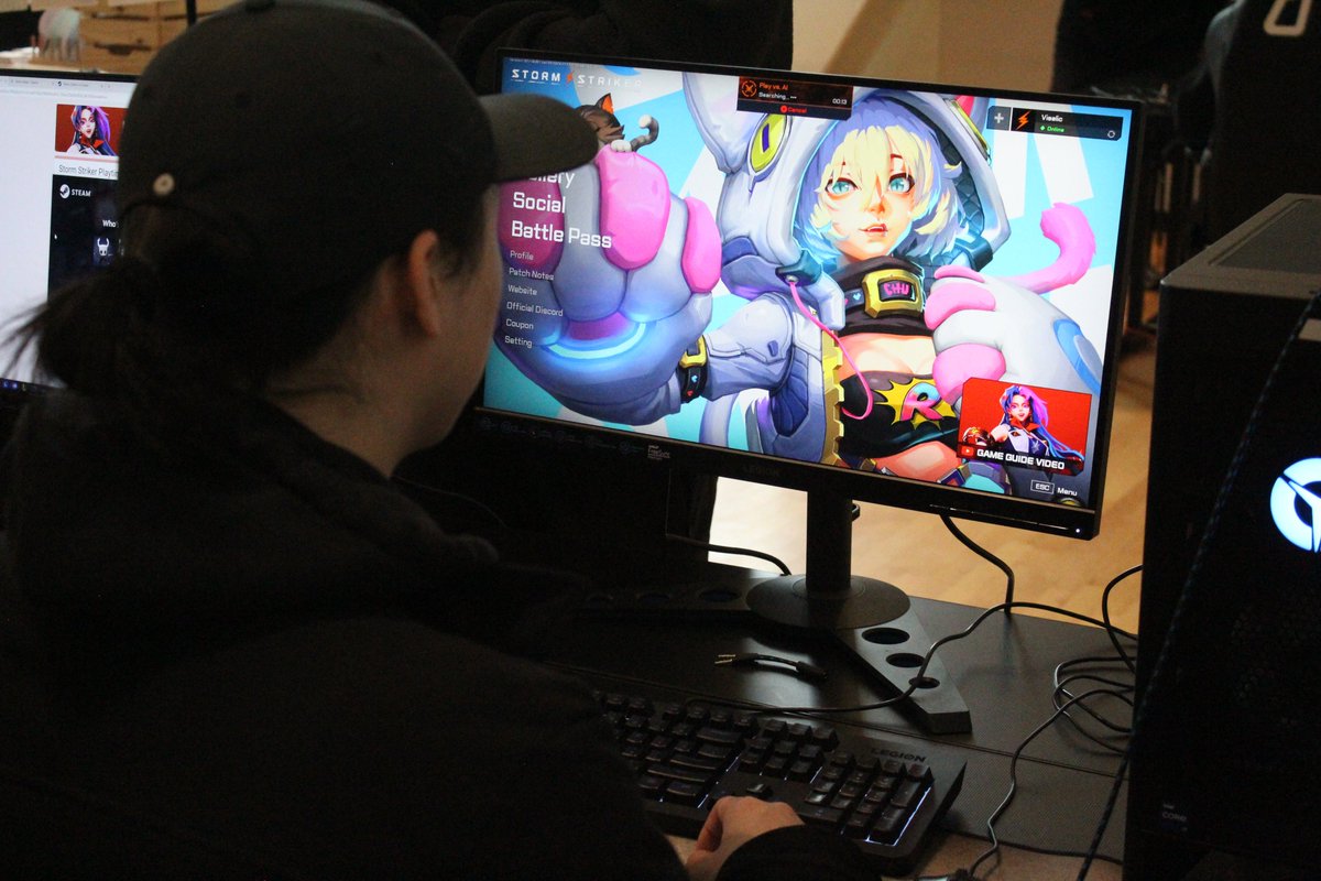 ubcesports's tweet photo. Thank you again to @GenG for sponsoring UBC Gaming Expo! 

It was so fun to get to trial Storm Striker at the event 🤩. Congratulations to everyone who won some Gen.G merch! https://t.co/r4z4DYxlIc