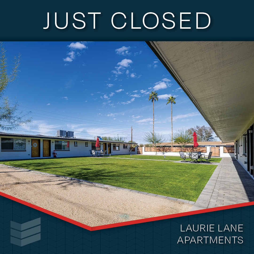 ABIMultifamily's tweet photo. Closing Announcement: Laurie Lane Apartments, 8-units in the heart of Glendale, Arizona.
More Info: https://t.co/QLgXns0Xep

ABI Multifamily's John Klocek and Patrick Burch represented the seller.

#multifamily #cre #glendale #arizona #cardinals #westgate #realestate https://t.co/e8CVhzkuuW