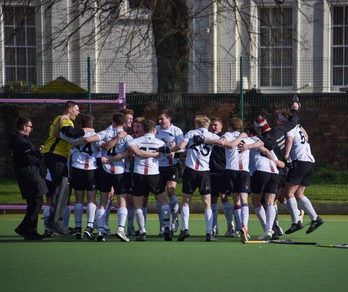 CoachMartin83's tweet image. So proud of this special group of people. A year ago they lost the man who defined &amp;amp; drove Bristol Hockey; they never lost their inspiration though &amp;amp; this year have won EH Conference West, &amp;amp; promotion to Division One for a 2nd time with 3 games to spare. #morethanastudentclub