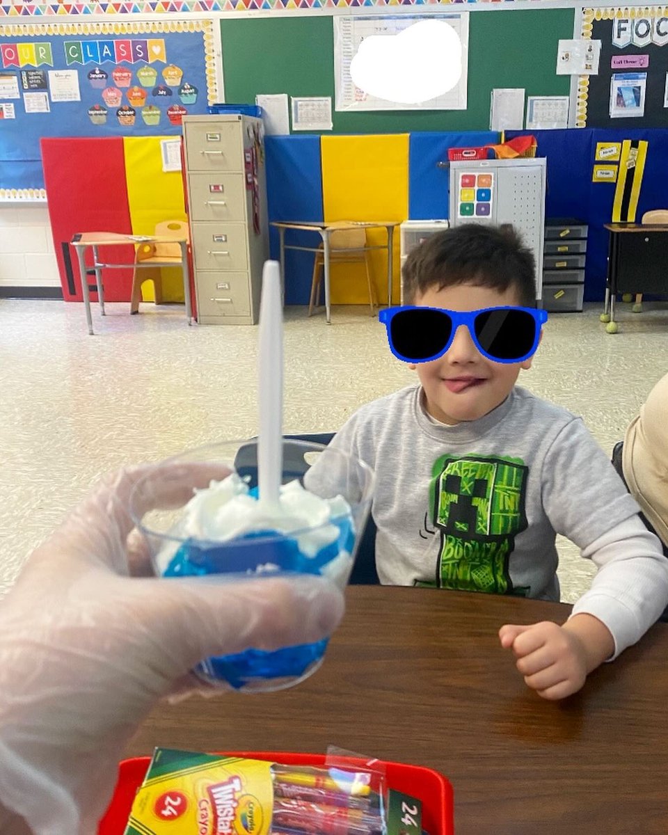 MarianTeaching's tweet photo. It’s the little excited face and tongue out for me😋
Today we enjoyed our “Clouds in the Sky” Jell-O and Whipped Cream Recipe from @n2yllc 
I think this weather and season unit might be our favorite so far☀️🌧️☔️🌈
#visualrecipes #jello #clouds #uniquelearningsystem #n2y https://t.co/QYAZlm49zF