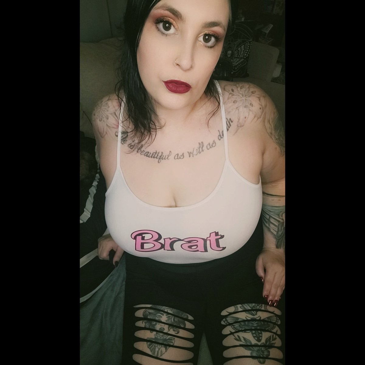 Space_Queeeen's tweet photo. You literally can't get it up anymore unless you're being dominated by hot brats. LOL https://t.co/QdI5oAEQJf