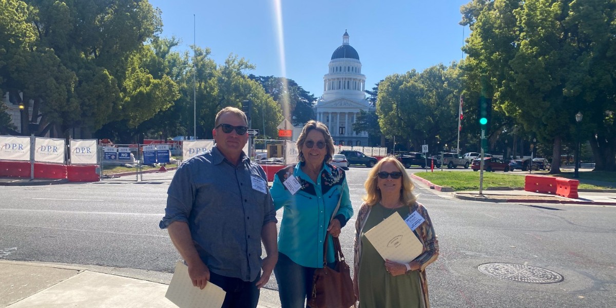 In a week CCA members will make their way down to Sacramento for the 43rd CCA Steak and Eggs Legislative Breakfast + Lobby Day! The breakfast serves as an opportunity for members to meet with their local legislators and share their ranching stories over a steak breakfast.