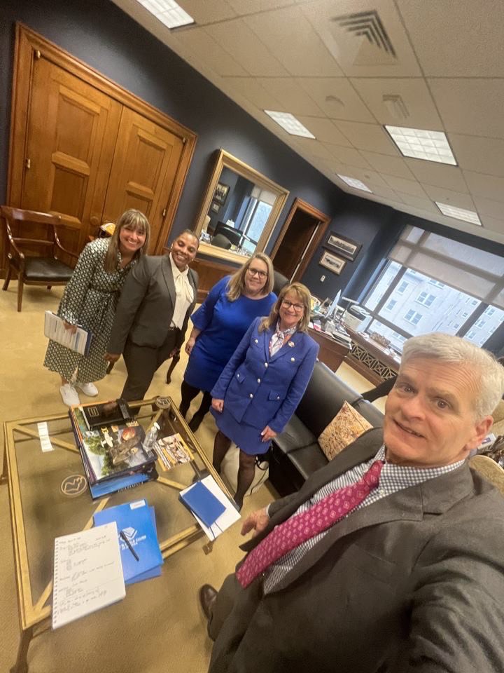 Boys & Girls Clubs of America (@bgca_clubs) on Twitter photo Thank you to <a href="/SenBillCassidy/">U.S. Senator Bill Cassidy, M.D.</a> for meeting with <a href="/BGCMetroLA/">Boys & Girls Clubs of Metro Louisiana</a> this afternoon! #NDOA2024 Thank you to <a href="/SenBillCassidy/">U.S. Senator Bill Cassidy, M.D.</a> for meeting with <a href="/BGCMetroLA/">Boys & Girls Clubs of Metro Louisiana</a> this afternoon! #NDOA2024