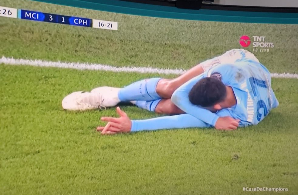 marolandofc's tweet photo. assim fica fácil de achar o ponto G https://t.co/Td73nJKdD2