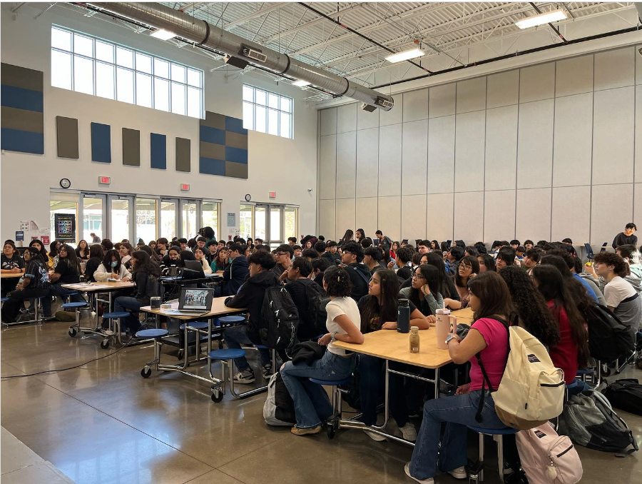 Got to present to a packed house today <a href="/EastwoodBoxers/">Eastwood Academy</a> ! Looking forward to seeing applications from interested sophomores! @HISDCentral <a href="/HoustonISD/">Houston ISD</a>